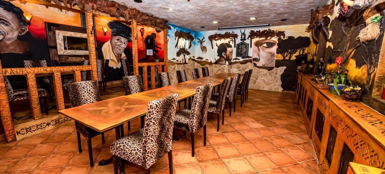 Hotel Villa Classica Pápa Dış mekan fotoğraf